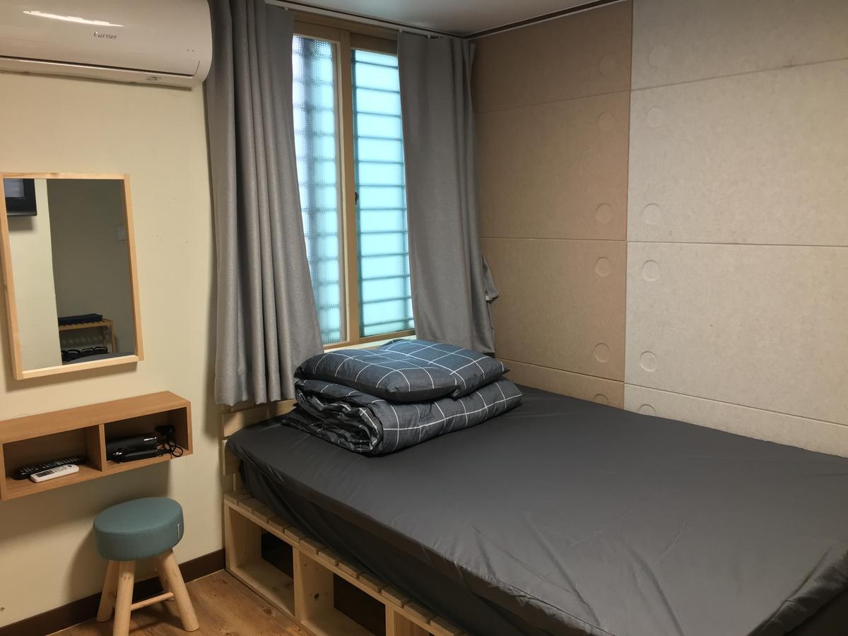 Take 1 Guesthouse Hongdae Seul Exterior foto